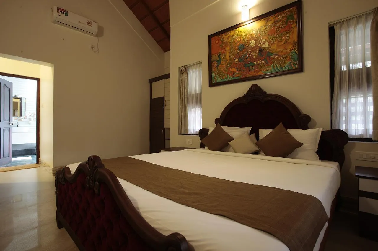 Urakam Neelambari Resorts 3*,  הודו